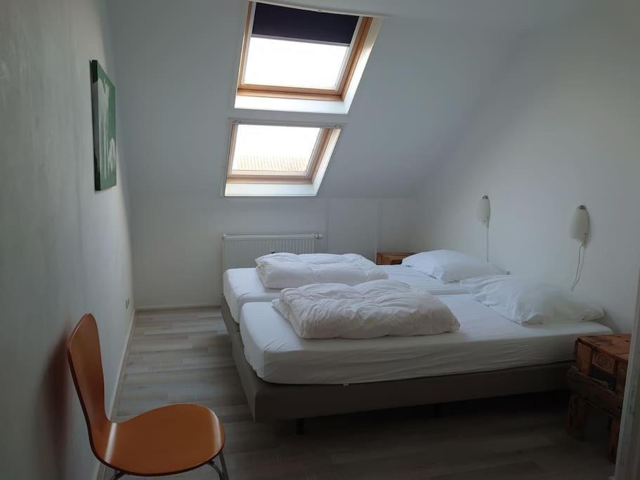 De Oostkamer; Eiland Appartement Naast Natuurgebied Boschplaat Oosterend (Terschelling) Exterior foto